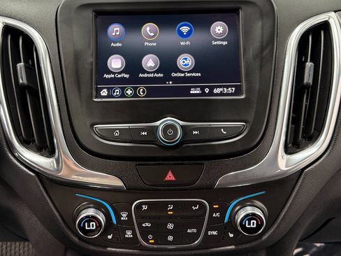 Used 2020 Chevrolet Equinox LT AWD/4WD image 19