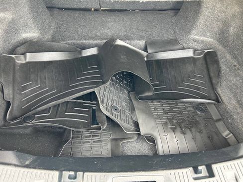 Used 2015 Ford Taurus SEL w/ Equipment Group 201A image 13