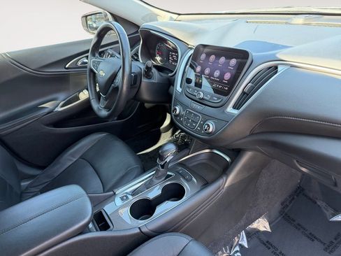 Used 2022 Chevrolet Malibu LT w/ Leather Package FWD image 26