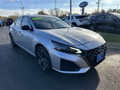 Used 2023 Nissan Altima 2.5 SR