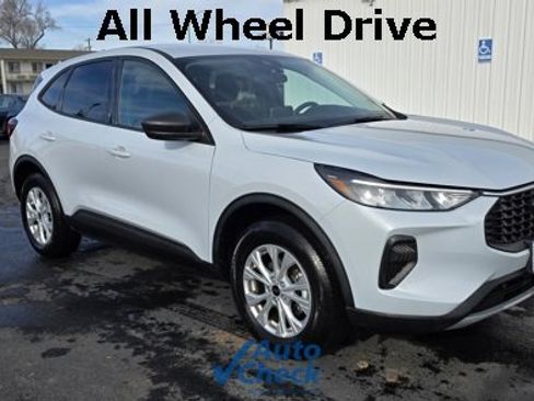 Used 2025 Ford Escape Active image 1