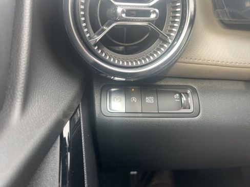 New 2026 Chevrolet Equinox LT w/ Convenience Package II FWD image 20