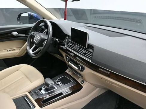 Used 2020 Audi Q5 Prestige w/ Prestige Package AWD/4WD image 15