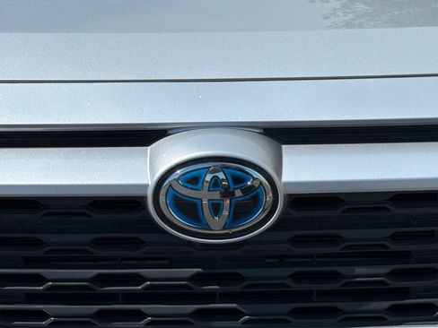 Used 2020 Toyota RAV4 XLE w/ Convenience Package AWD/4WD image 48