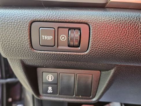 Used 2018 Honda Accord Sport image 22