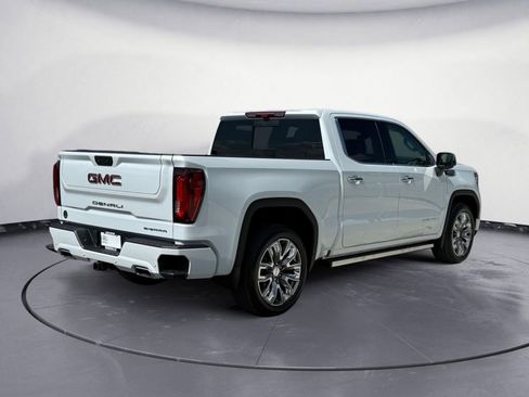 Used 2026 GMC Sierra 1500 Denali AWD/4WD image 5