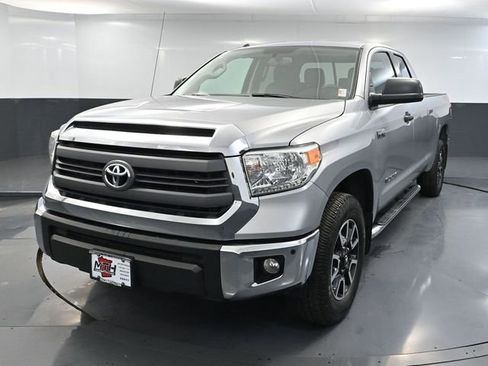 Used 2015 Toyota Tundra SR5 image 11