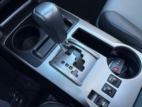 Used 2020 Toyota 4Runner SR5 Premium w/ Moonroof Package image 17