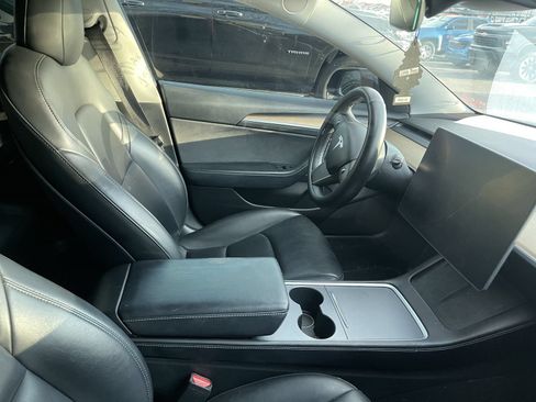 Used 2021 Tesla Model 3 Standard Range Plus RWD image 6