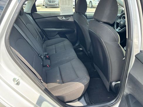 Used 2020 Kia Forte LXS image 23