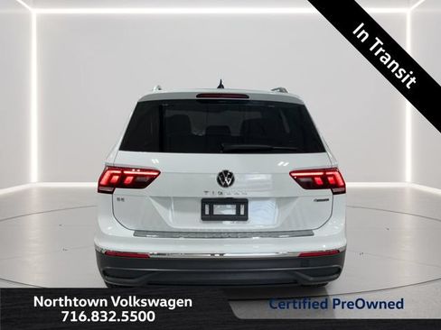 Used 2024 Volkswagen Tiguan SE AWD/4WD image 4