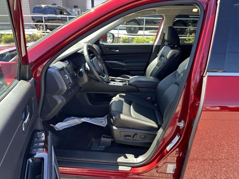 Used 2023 Nissan Pathfinder SL w/ SL Premium Package AWD/4WD image 17