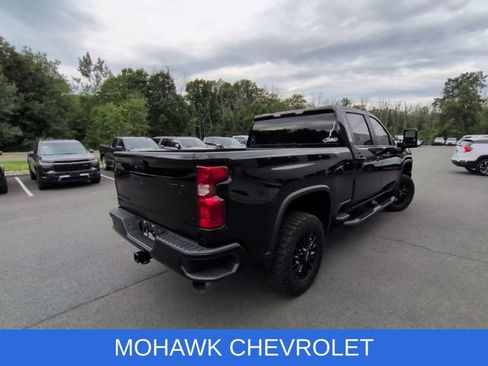 Certified 2021 Chevrolet Silverado 2500 LT w/ Midnight Edition AWD/4WD image 4