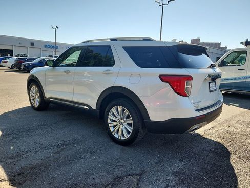 Used 2020 Ford Explorer Limited AWD/4WD image 4