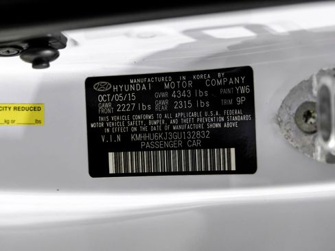 Used 2016 Hyundai Genesis Coupe 3.8 image 62