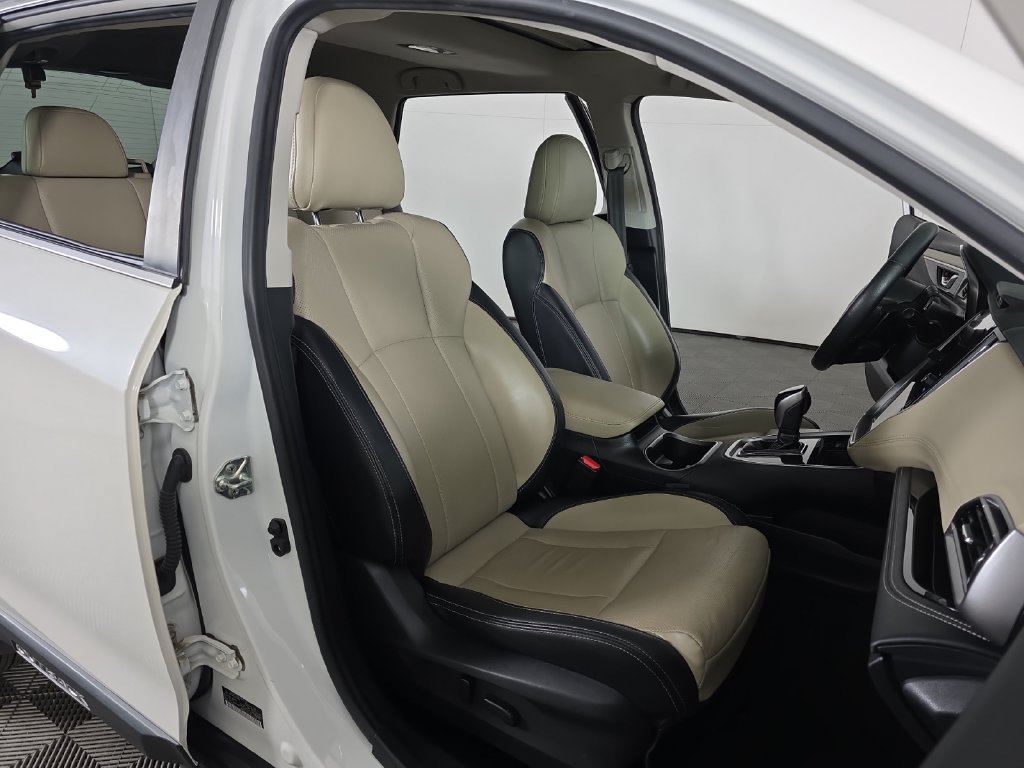 Used 2020 Subaru Outback Limited w/ Popular Package #2 AWD/4WD image 30