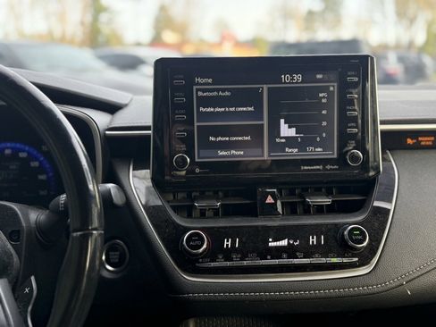 Used 2019 Toyota Corolla XSE image 31