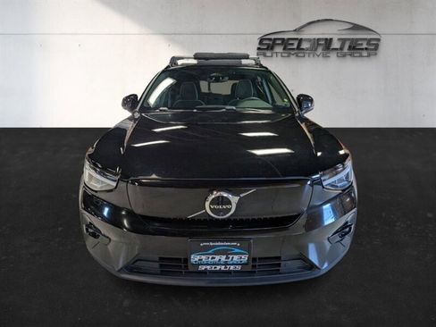 Used 2023 Volvo XC40 Recharge Ultimate image 6