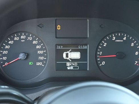 Used 2019 Mercedes-Benz Sprinter 144 image 40