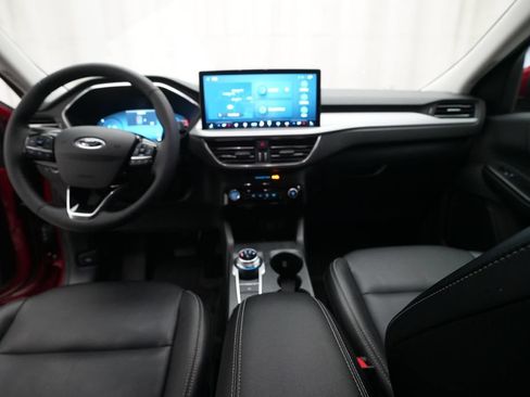 Used 2024 Ford Escape Platinum AWD/4WD image 5