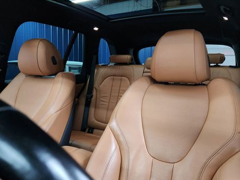 Used 2019 BMW X5 xDrive40i image 11