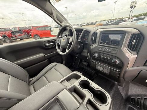 New 2026 Chevrolet Silverado 1500 W/T image 19