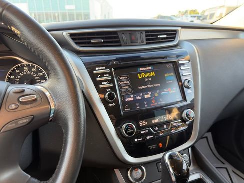 Used 2023 Nissan Murano SV AWD/4WD image 23