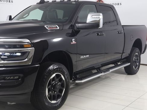 Used 2025 RAM 2500 Laramie AWD/4WD image 50