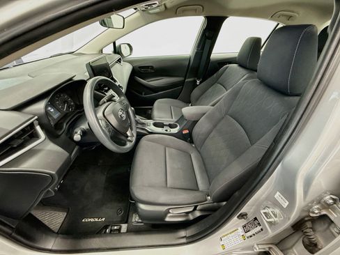 Used 2023 Toyota Corolla LE FWD image 13