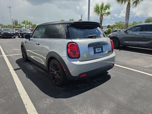 Used 2024 MINI Cooper SE FWD image 11