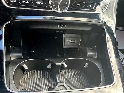 Used 2018 Mercedes-Benz E 300 4d Sedan E300 w/ Premium 1 Package image 24