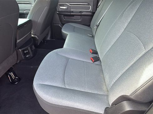 Used 2021 RAM 2500 Big Horn image 12