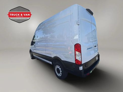 Used 2022 Ford E-Transit 148 High Roof w/ Load Area Protection Package RWD image 3