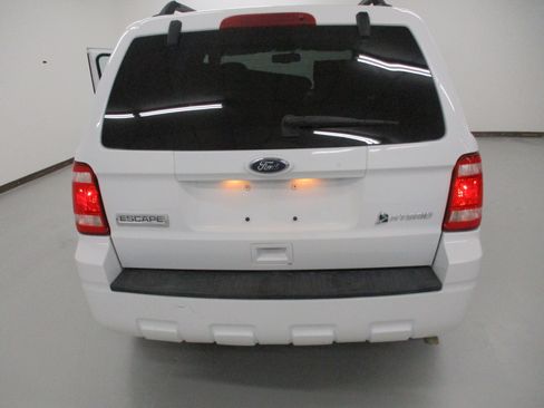 Used 2010 Ford Escape 4WD Hybrid image 7