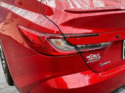 Certified 2025 Toyota Camry SE w/ Convenience Package FWD image 29
