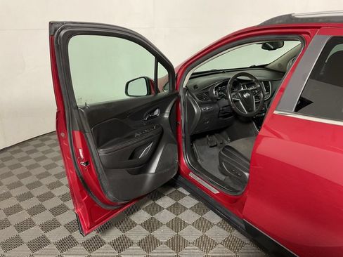 Used 2019 Buick Encore Sport Touring w/ Safety Package FWD image 18