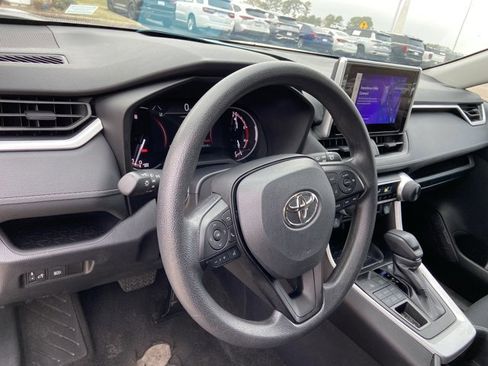 Used 2024 Toyota RAV4 LE image 34
