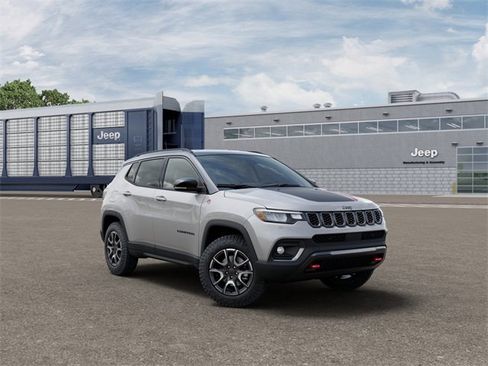 New 2026 Jeep Compass Trailhawk image 5