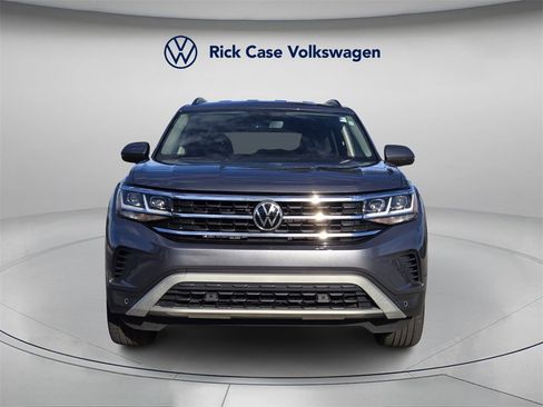 Certified 2022 Volkswagen Atlas SE image 4
