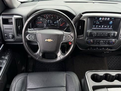 Used 2018 Chevrolet Silverado 1500 LT w/ Texas Edition RWD image 11