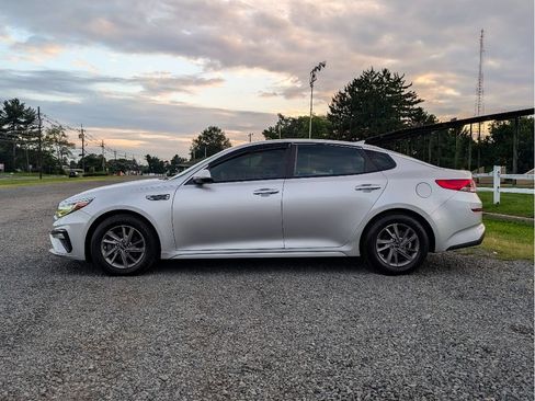 Used 2020 Kia Optima LX FWD image 9