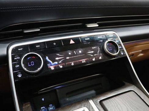 Used 2024 Genesis GV80 2.5T w/ Advanced Package AWD/4WD image 31