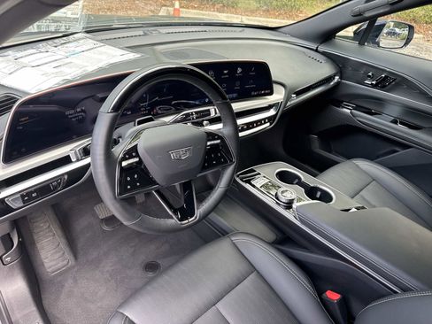 New 2026 Cadillac Lyriq Sport w/ LPO, Floor Liner Package RWD image 21