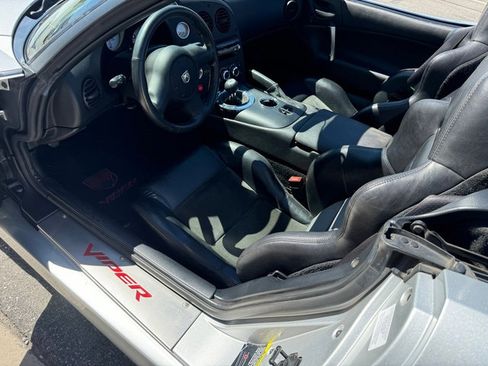Used 2003 Dodge Viper SRT-10 image 14