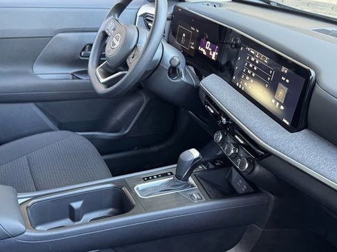 New 2026 Nissan Kicks S image 11