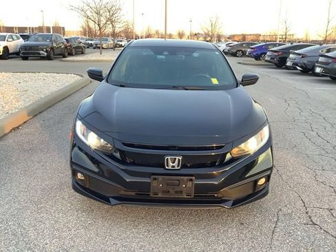 Used 2020 Honda Civic Sport image 2
