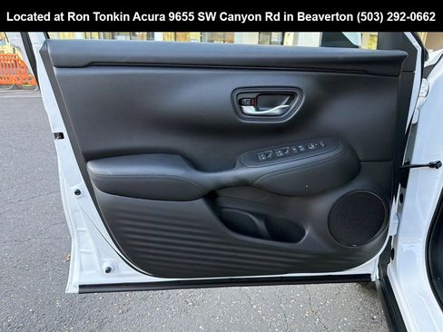 Used 2024 Honda HR-V LX image 11