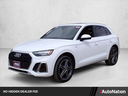 Used 2022 Audi Q5 e Prestige AWD/4WD image 1