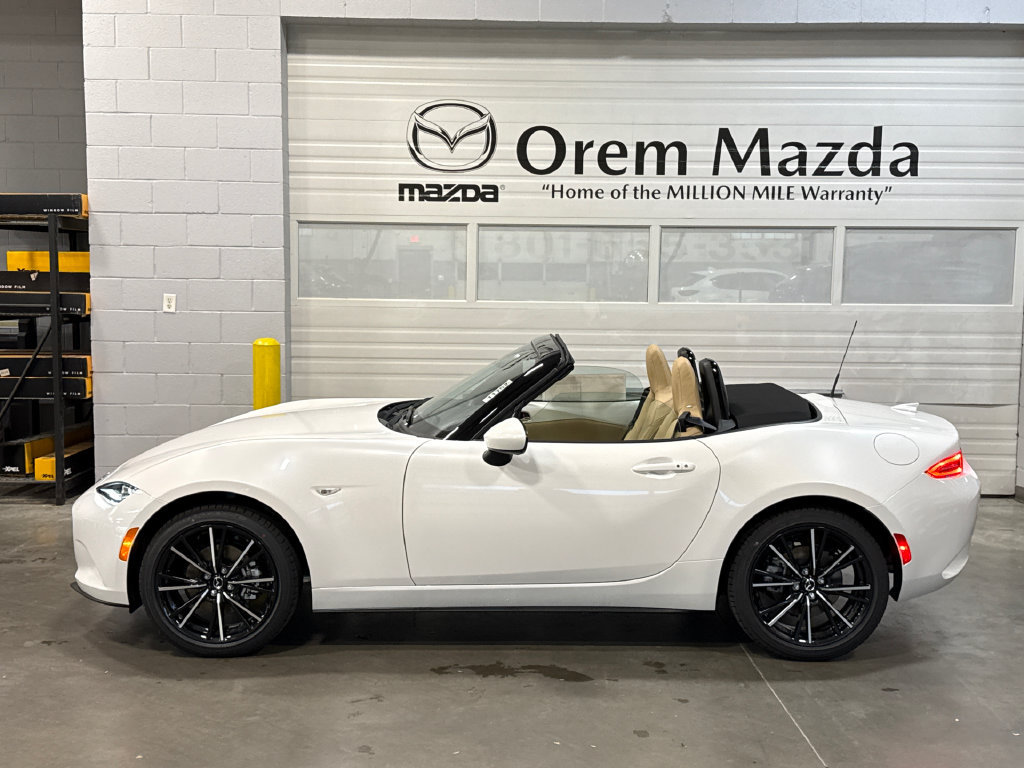 New 2026 MAZDA MX-5 Miata Grand Touring RWD image 9