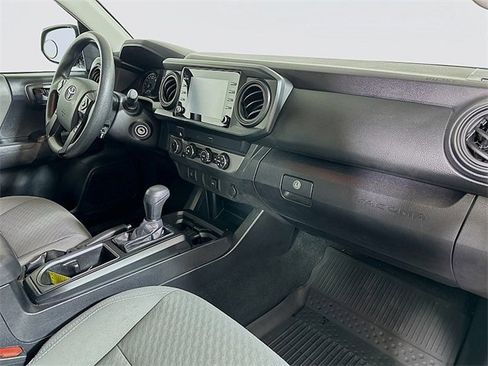 Used 2020 Toyota Tacoma SR image 26